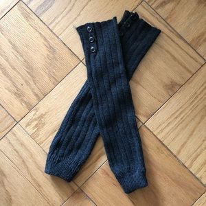 Leg warmers